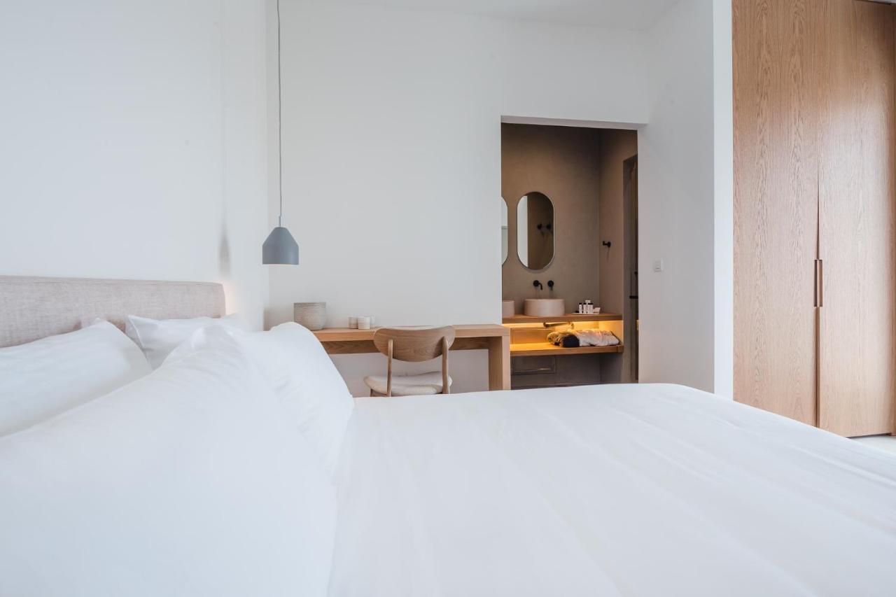 Amarelo Suites Klouvas Luaran gambar