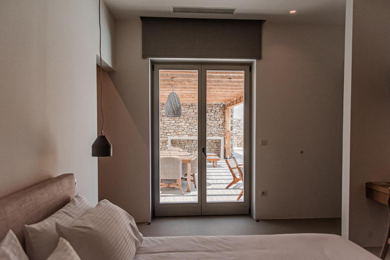 Amarelo Suites Klouvas Luaran gambar