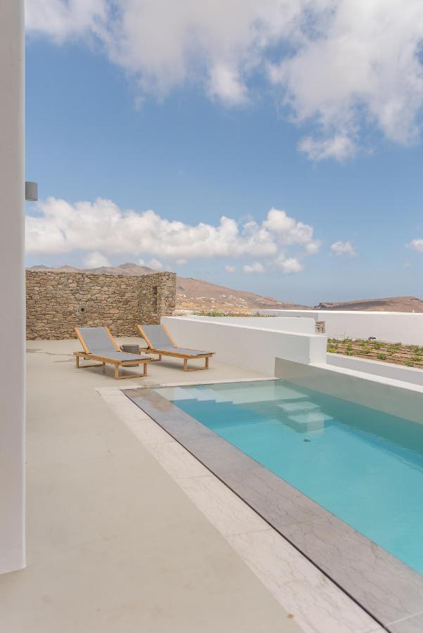 Amarelo Suites Klouvas Luaran gambar