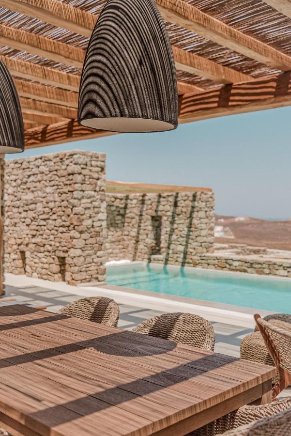Amarelo Suites Klouvas Luaran gambar