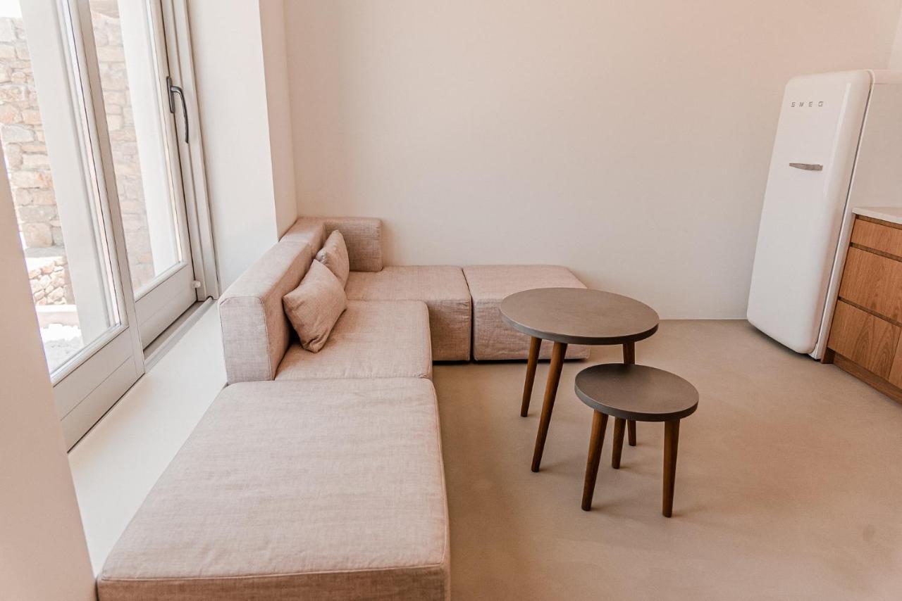 Amarelo Suites Klouvas Luaran gambar