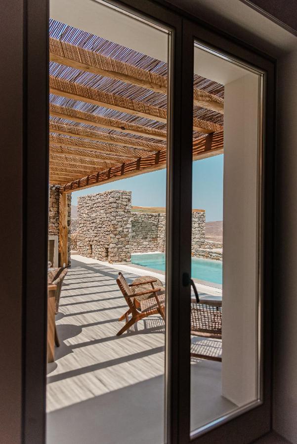Amarelo Suites Klouvas Luaran gambar