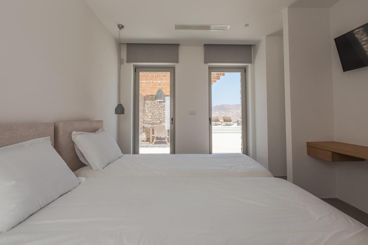 Amarelo Suites Klouvas Luaran gambar