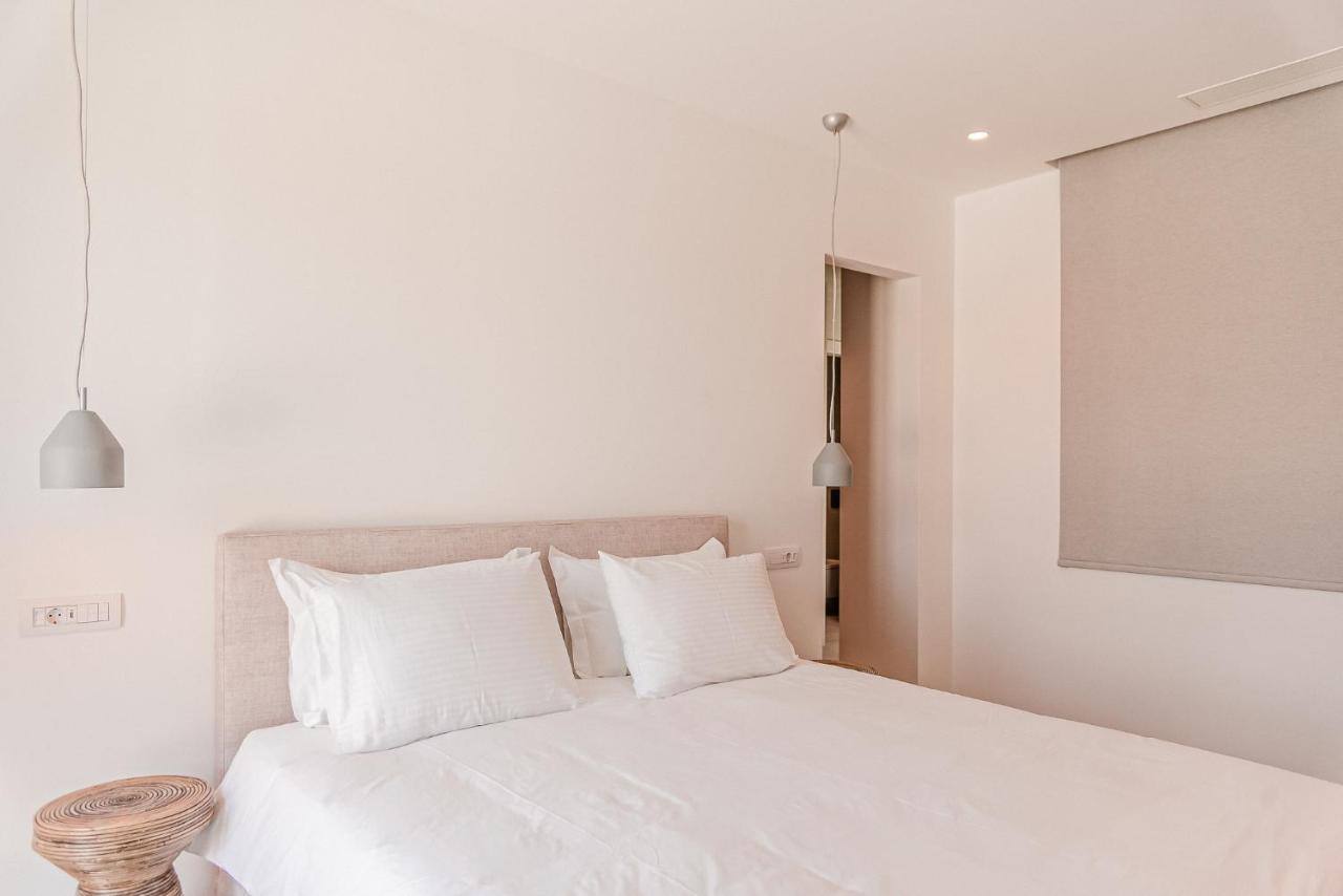 Amarelo Suites Klouvas Luaran gambar