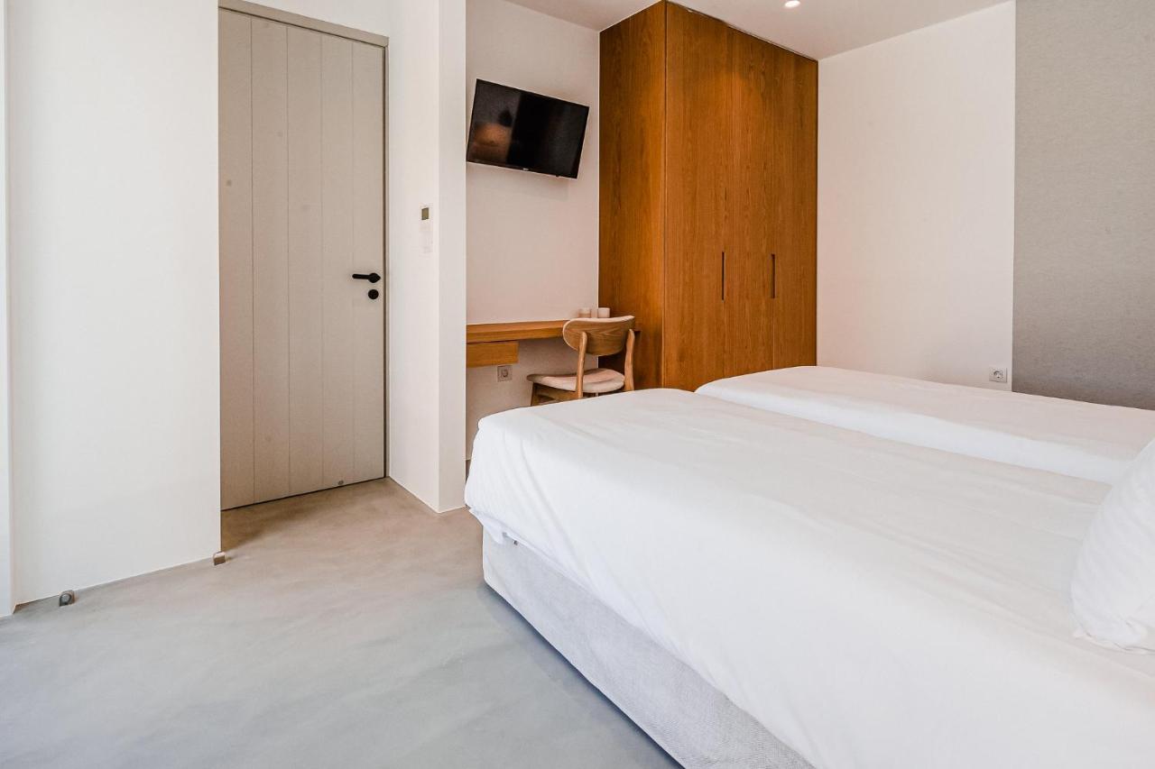 Amarelo Suites Klouvas Luaran gambar