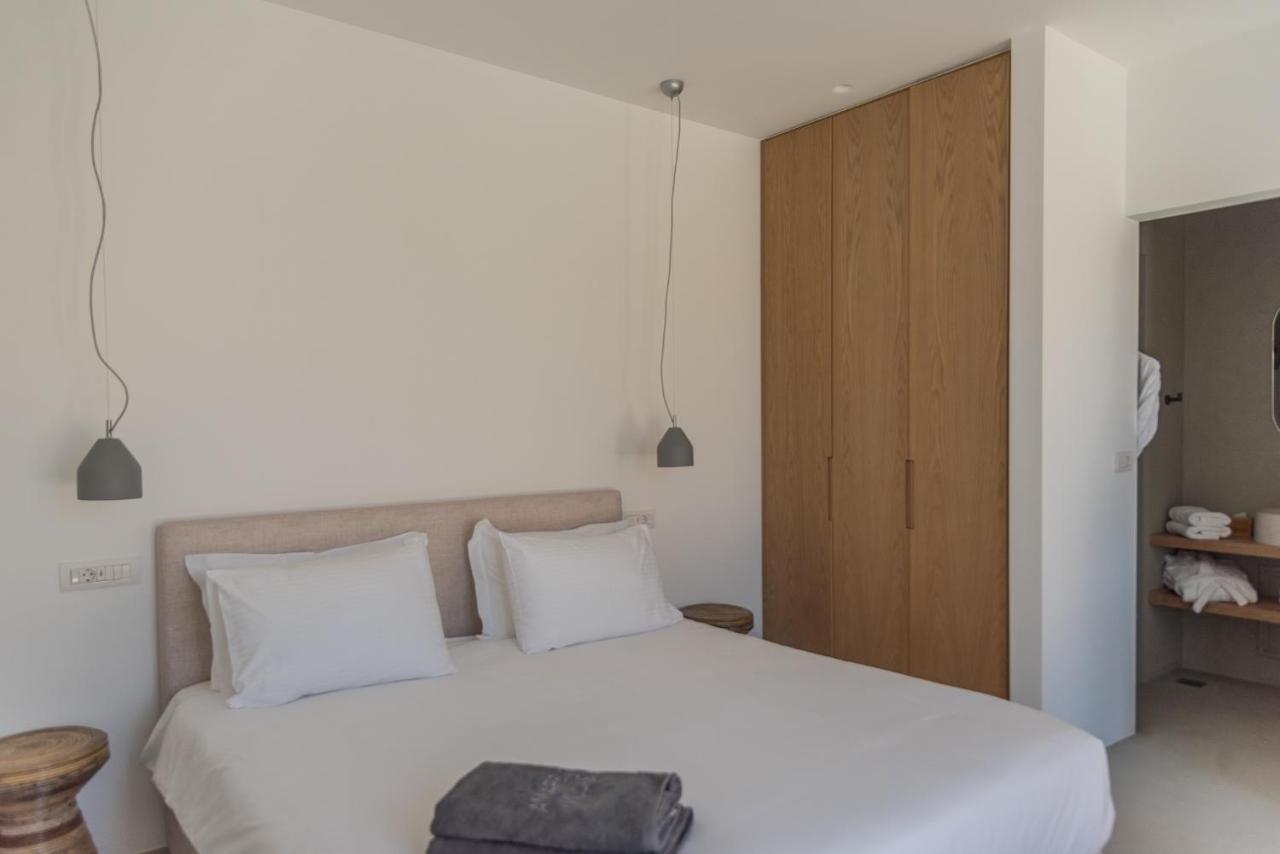 Amarelo Suites Klouvas Luaran gambar