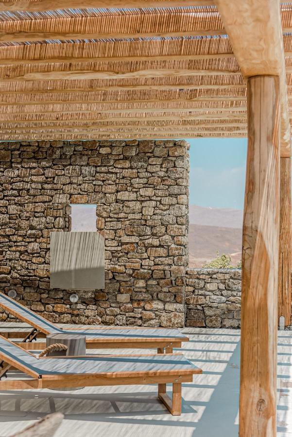 Amarelo Suites Klouvas Luaran gambar