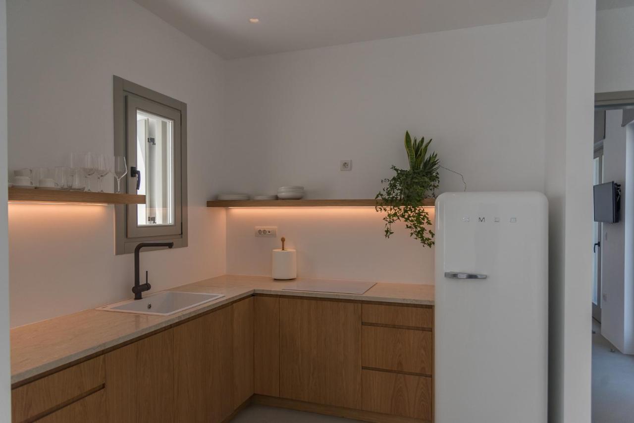 Amarelo Suites Klouvas Luaran gambar